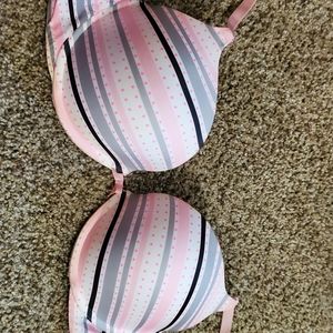 38B Victoria's Secret Bra
